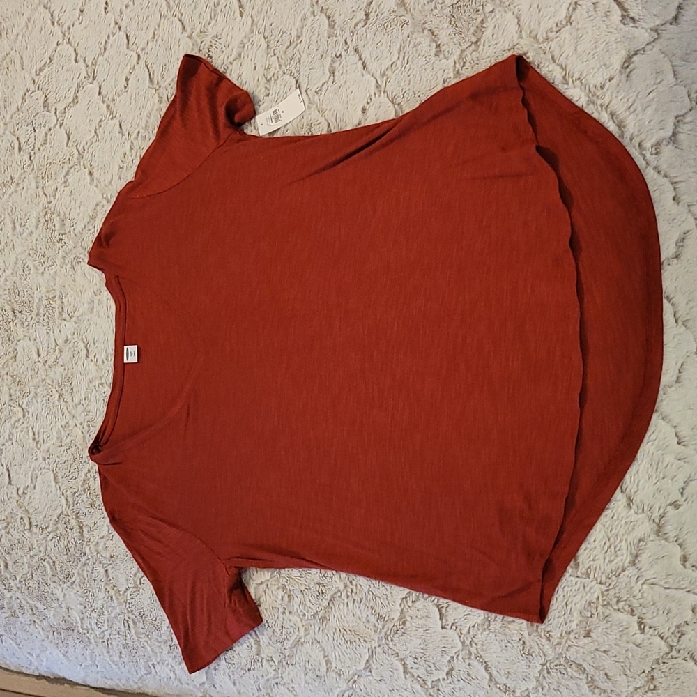 NWT Old Navy Luxe Tee
